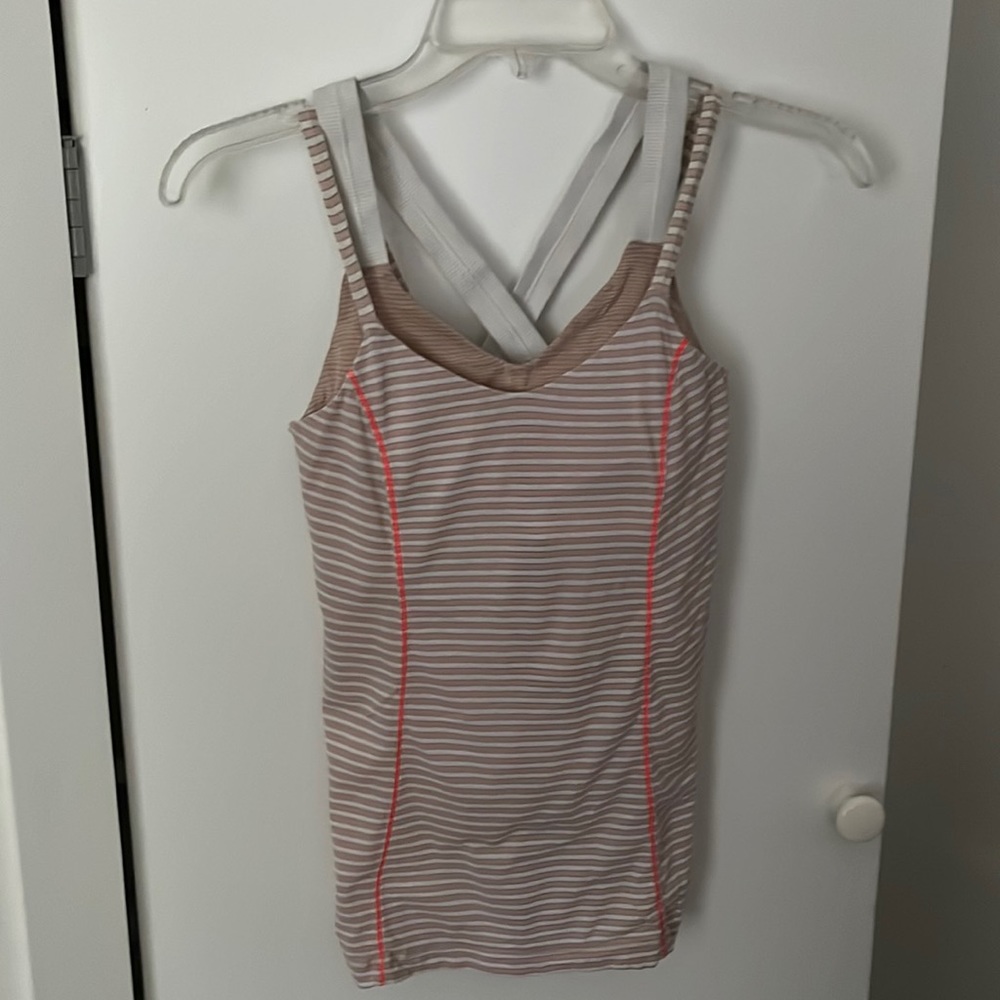 NWOT Lululemon Yoga Tank with Sports Bra
